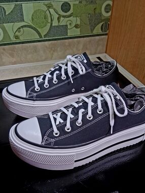 Converse Chuck Taylor All Star Lift Double Stack Platform Low Top - Black Men’s